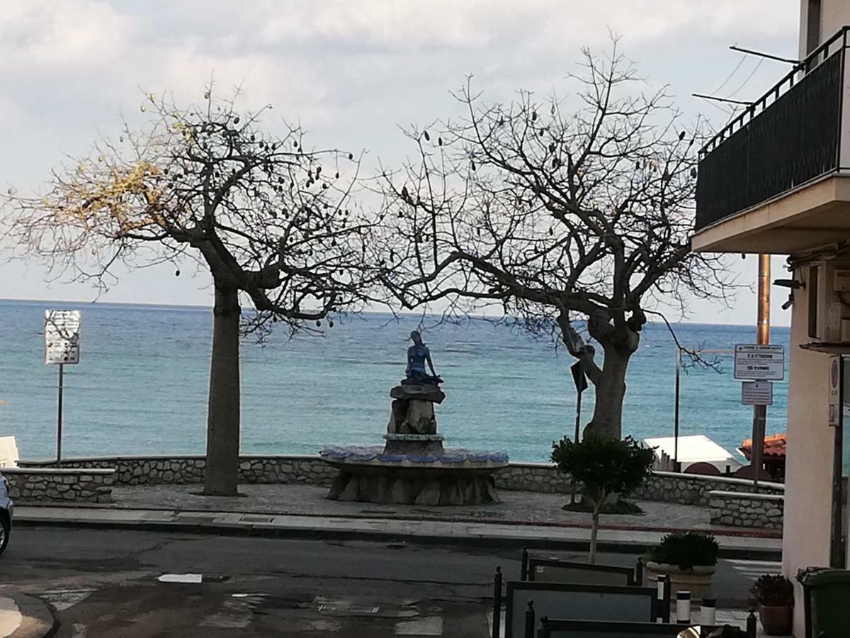 Apartament Casa Mary Giardini-Naxos Zewnętrze zdjęcie